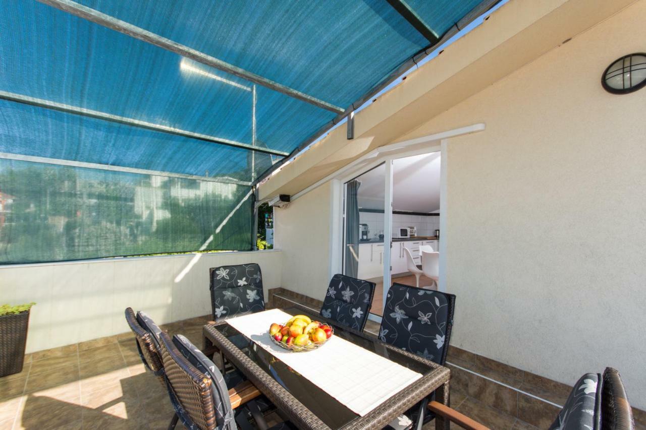 Apartments Bluesky Trogir Exterior foto