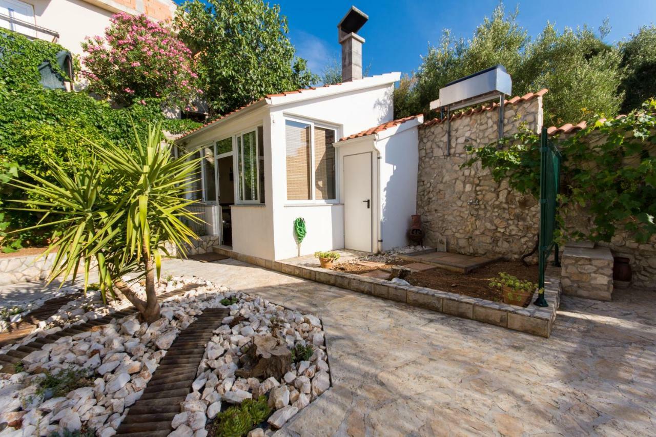 Apartments Bluesky Trogir Exterior foto