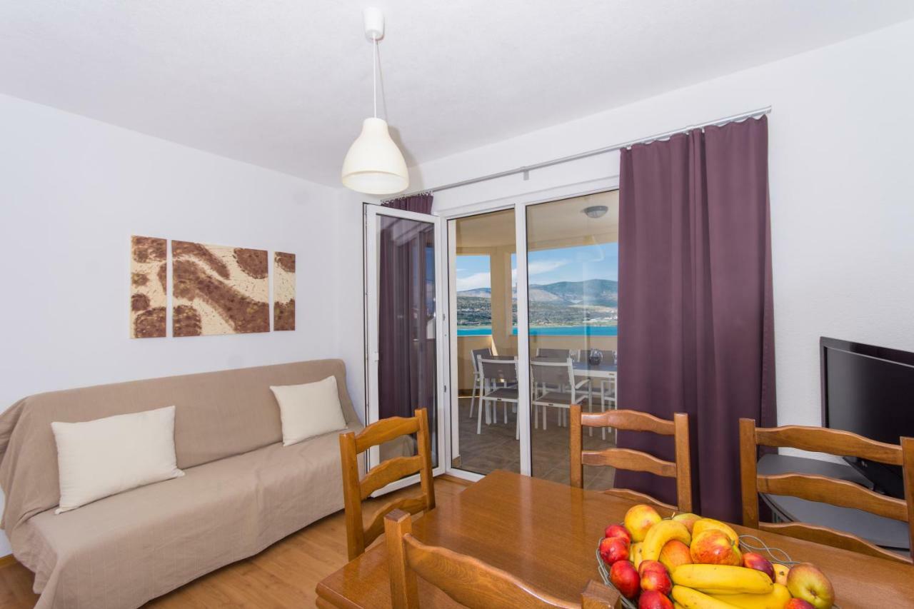 Apartments Bluesky Trogir Exterior foto