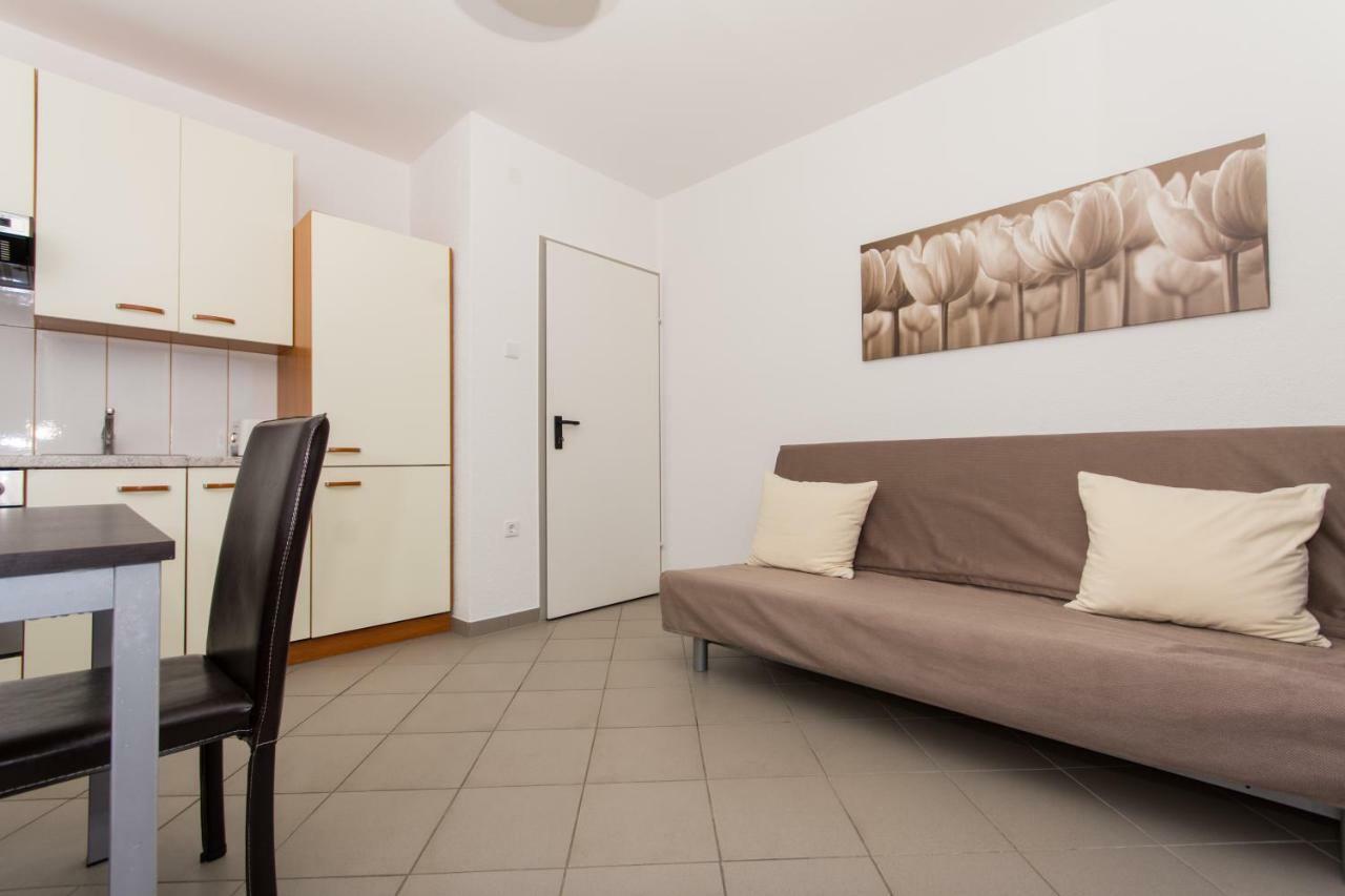 Apartments Bluesky Trogir Exterior foto