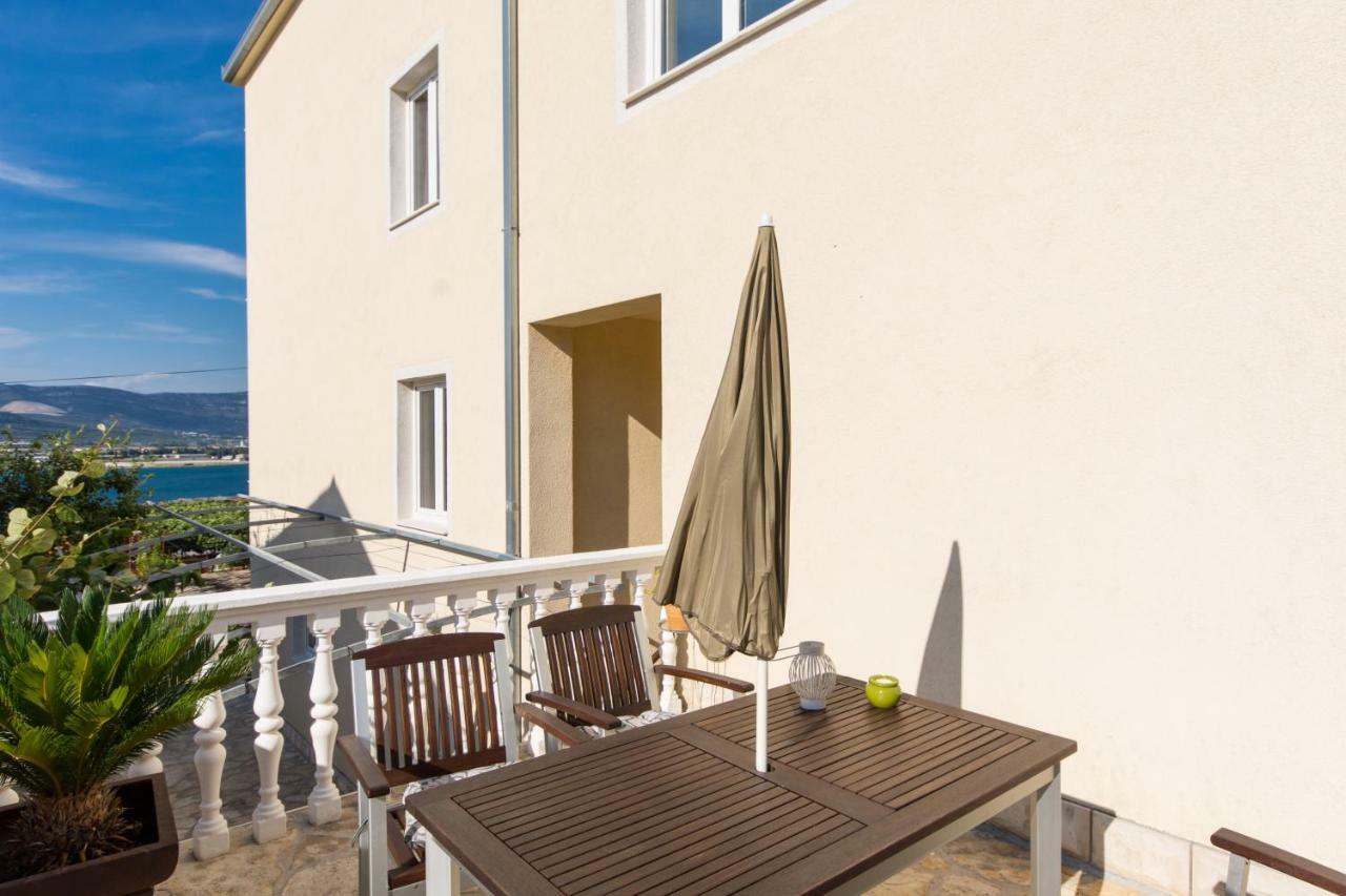 Apartments Bluesky Trogir Exterior foto